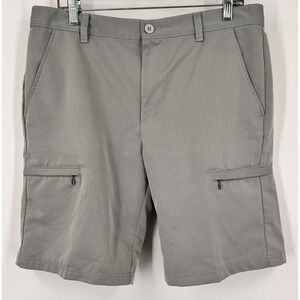 IZOD Golf Cargo Shorts Mens 34 Classic Straights Fit Gray Performance